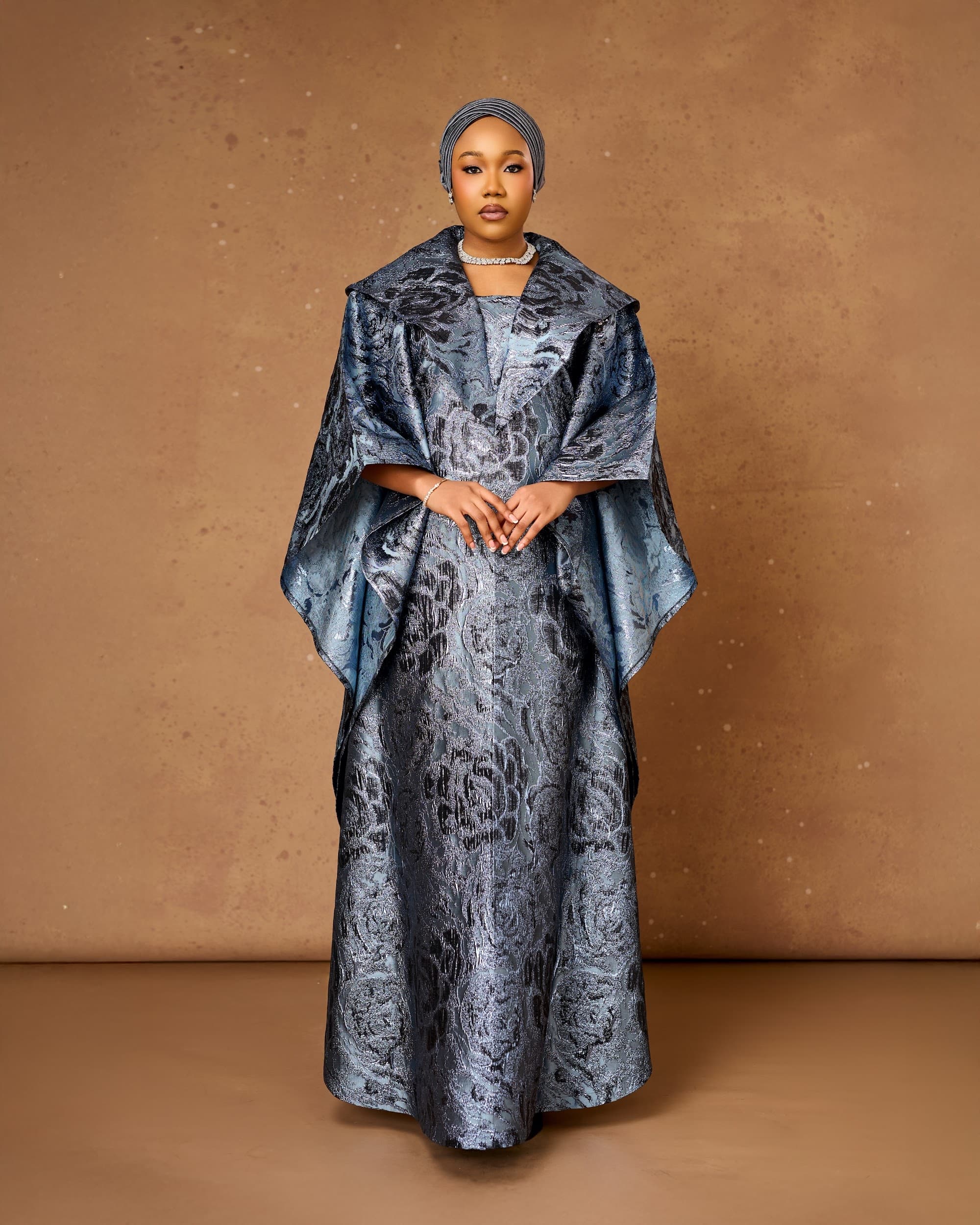 Nima boubou, Steel Grey, angle 1