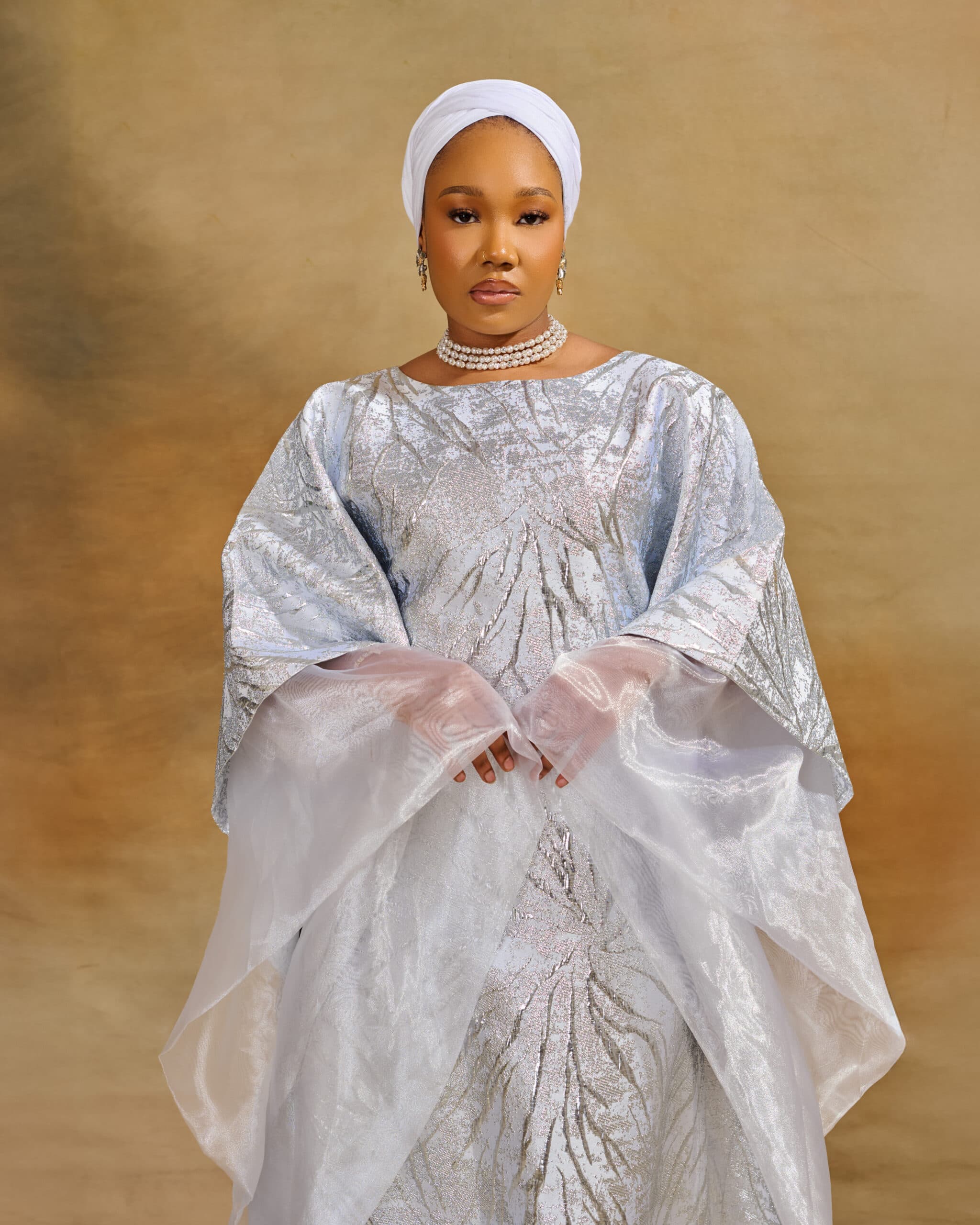 White Boubou Organza, White, angle 3