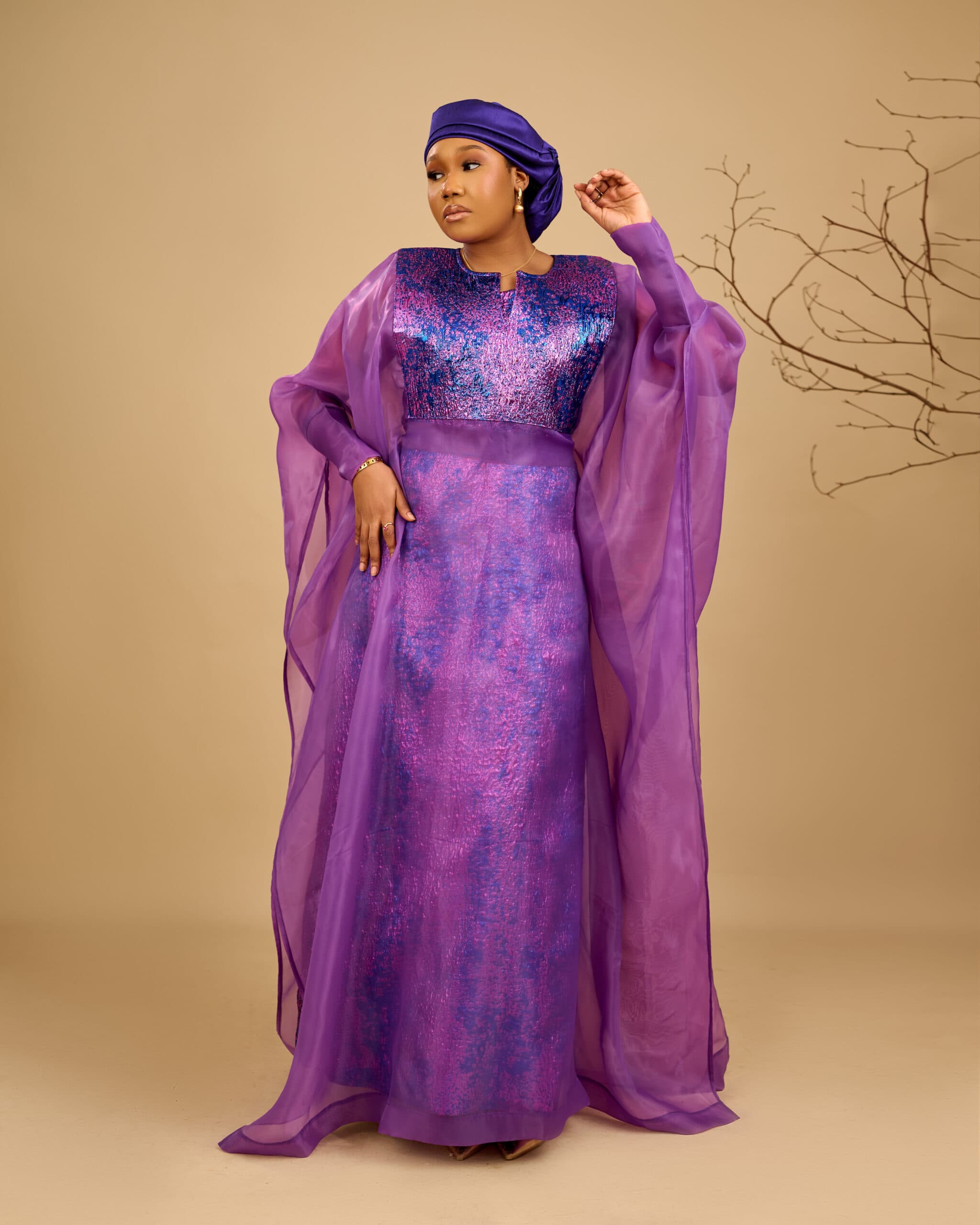 MEENA Brocade Organza set, Plum Purple, angle 1