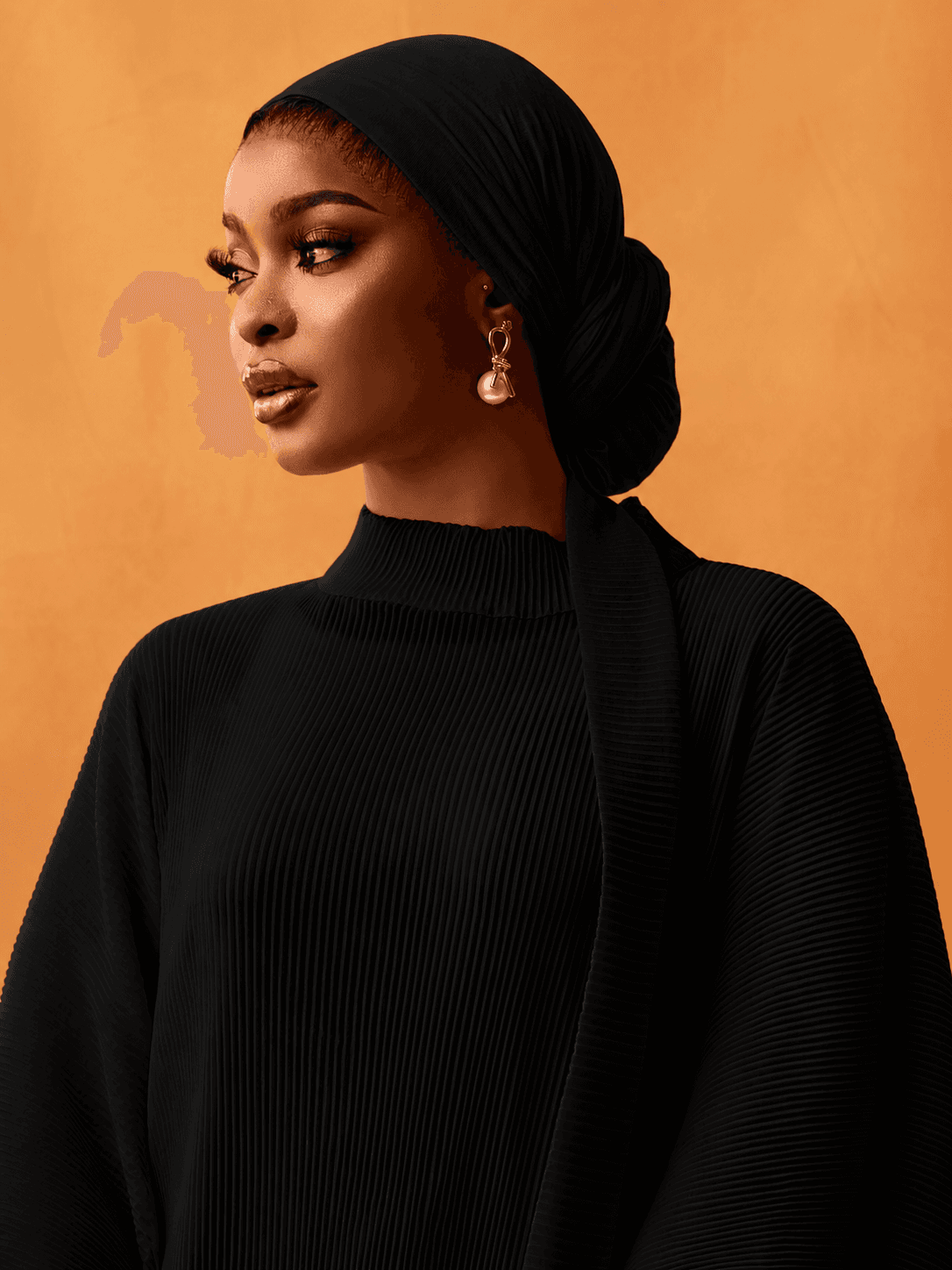 Layali Set in Black, Black, angle 2