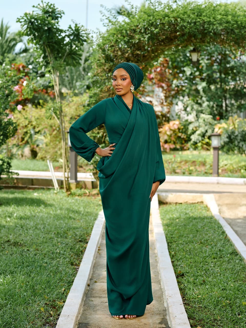 The Drape dress, White & Green, angle 5