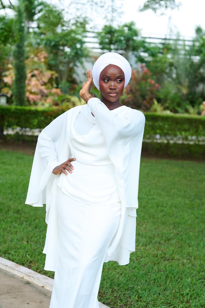 Haiti set, White, angle 5